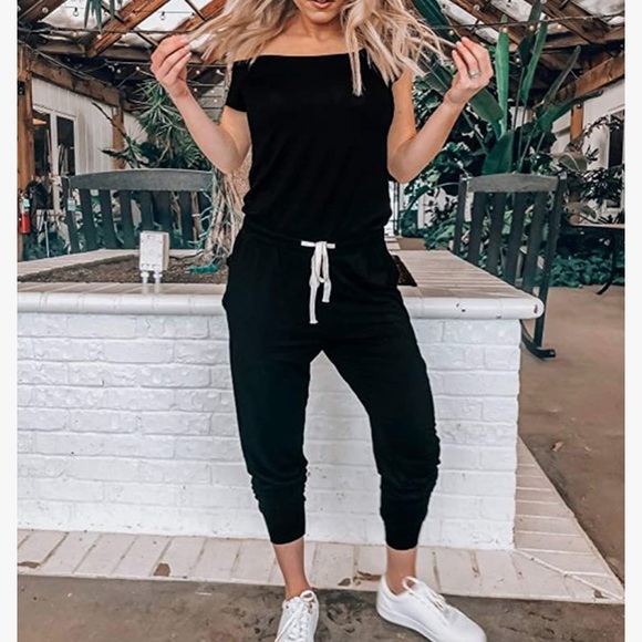 Pants - Sleeveless Crewneck Drawstring Waist Romper (Sm)